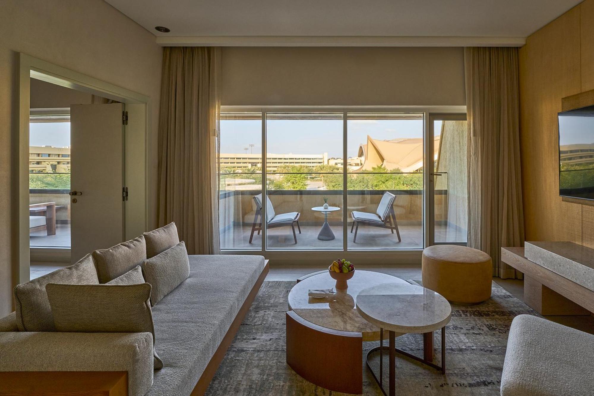 Erth Abu Dhabi Hotel Exterior foto